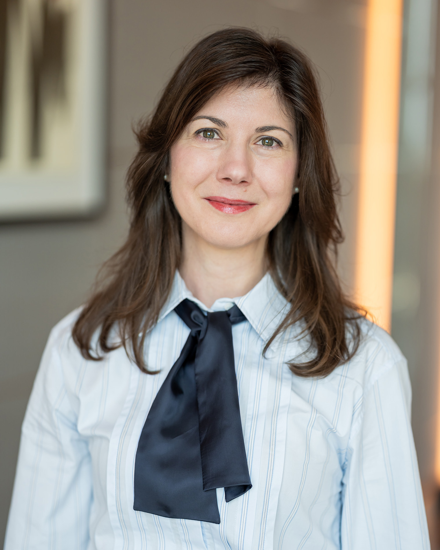 Portrait von Roxana Apostol.